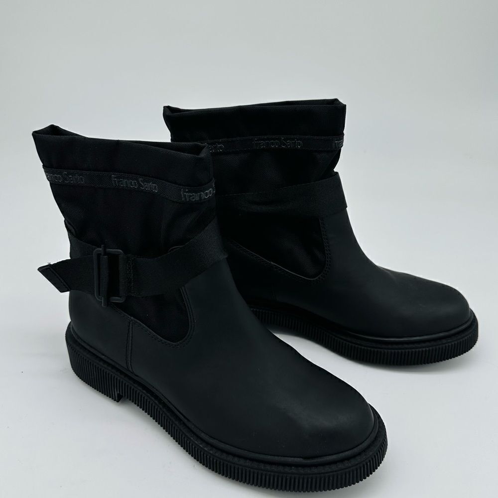 Franco Sarto

Jan Boot - Picture 10 of 10